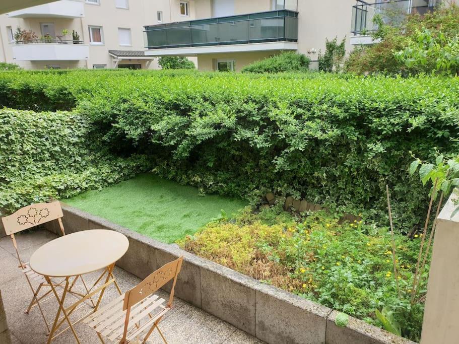 Apartamento 62 M2 Rez De Jardin, Terrasse , 6 Lits Et Parking Annecy Exterior foto